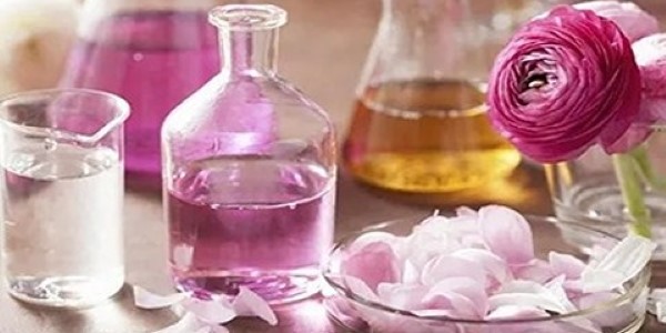 تصویر 4 از خرید و قیمت گلاب ارگانیک کاشان + فروش صادراتی
